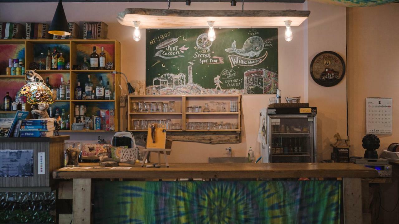 Dulan The Travel Bug Bistro Inn Donghe Zewnętrze zdjęcie