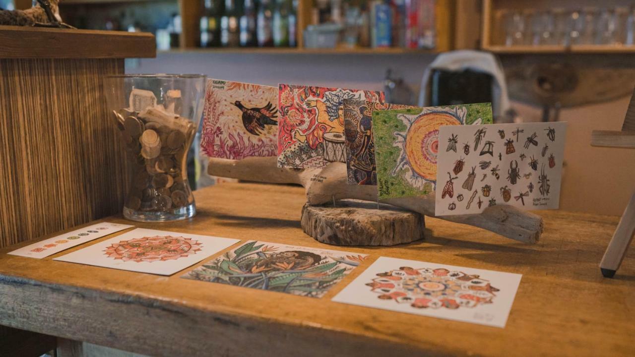 Dulan The Travel Bug Bistro Inn Donghe Zewnętrze zdjęcie